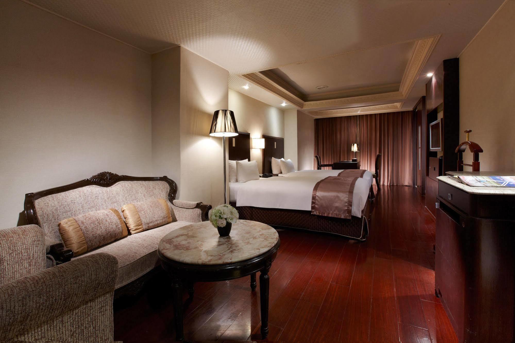 Taipei Charming City Hotel Exterior photo