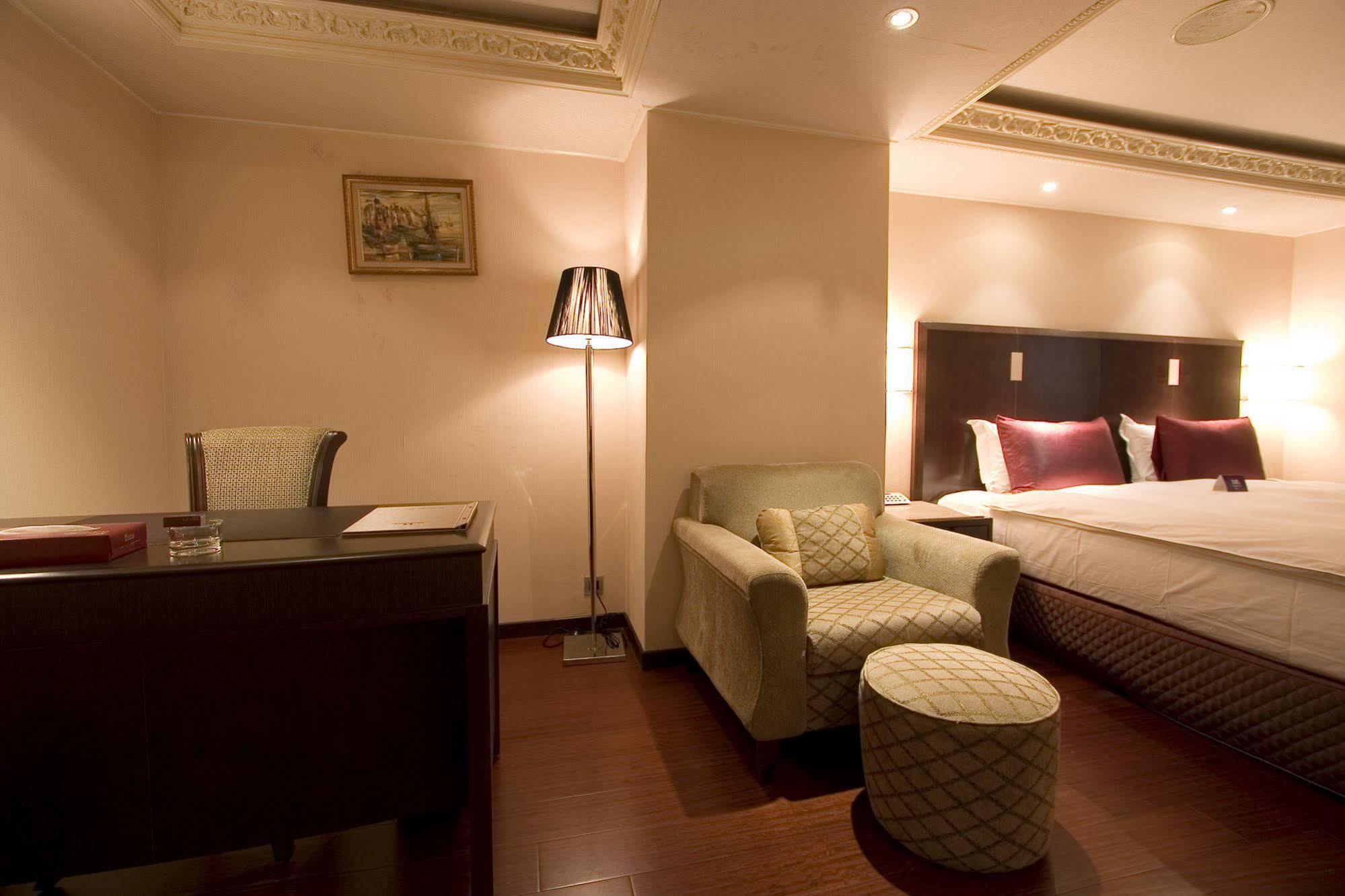 Taipei Charming City Hotel Exterior photo